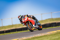 anglesey-no-limits-trackday;anglesey-photographs;anglesey-trackday-photographs;enduro-digital-images;event-digital-images;eventdigitalimages;no-limits-trackdays;peter-wileman-photography;racing-digital-images;trac-mon;trackday-digital-images;trackday-photos;ty-croes